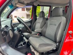 FIAT DOBLO ADVENTURE /6 LUGARES 2016/2016 SÉTIMA VEÍCULOS GUAPORÉ / Carros no Vale