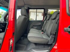 FIAT DOBLO ADVENTURE /6 LUGARES 2016/2016 SÉTIMA VEÍCULOS GUAPORÉ / Carros no Vale