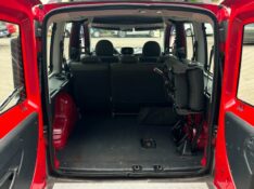 FIAT DOBLO ADVENTURE /6 LUGARES 2016/2016 SÉTIMA VEÍCULOS GUAPORÉ / Carros no Vale