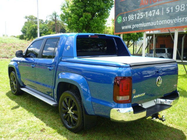 VOLKSWAGEN AMAROK 2.0 HIGHLINE EXTREME 4X4 CD TURBO 2017/2018 PREMIUM AUTOMÓVEIS ARROIO DO MEIO / Carros no Vale VOLKSWAGEN AMAROK 2.0 HIGHLINE EXTREME 4X4 CD TURBO 2017/2018 PREMIUM AUTOMÓVEIS ARROIO DO MEIO / Carros no Vale