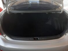 TOYOTA COROLLA 1.8 XEI 16V FLEX 4P AUTOMÁTICO 2008/2009 RENAUTO VEÍCULOS LAJEADO / Carros no Vale