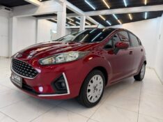 FORD NEW FIESTA SE 1.6 2018/2018 LUCAS AUTOMÓVEIS BOM RETIRO DO SUL / Carros no Vale
