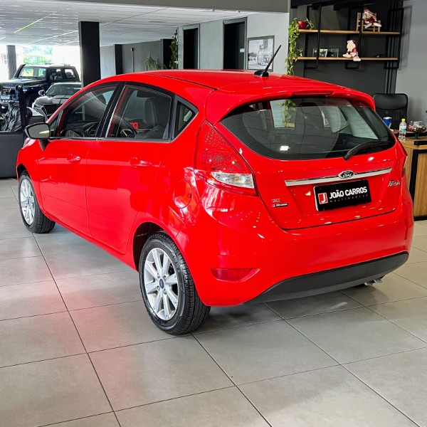 FORD NEW FIESTA 1.6 SE 2012/2012 JOÃO CARROS MULTIMARCAS GUAPORÉ / Carros no Vale FORD NEW FIESTA 1.6 SE 2012/2012 JOÃO CARROS MULTIMARCAS GUAPORÉ / Carros no Vale