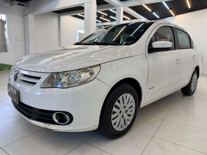 VOLKSWAGEN VOYAGE TREND 1.0 2011/2011 LUCAS AUTOMÓVEIS BOM RETIRO DO SUL / Carros no Vale