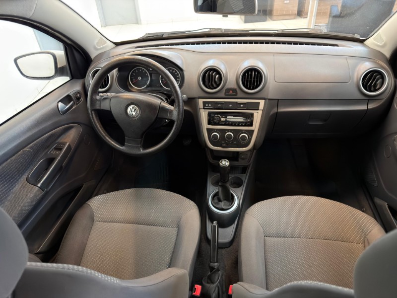 VOLKSWAGEN VOYAGE TREND 1.0 2011/2011 LUCAS AUTOMÓVEIS BOM RETIRO DO SUL / Carros no Vale