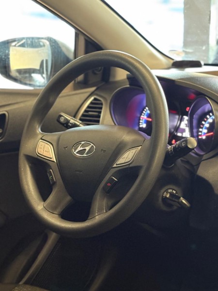 HYUNDAI HB20 1.0 UNIQUE 2018/2019 JM AUTOMÓVEIS VENÂNCIO AIRES / Carros no Vale