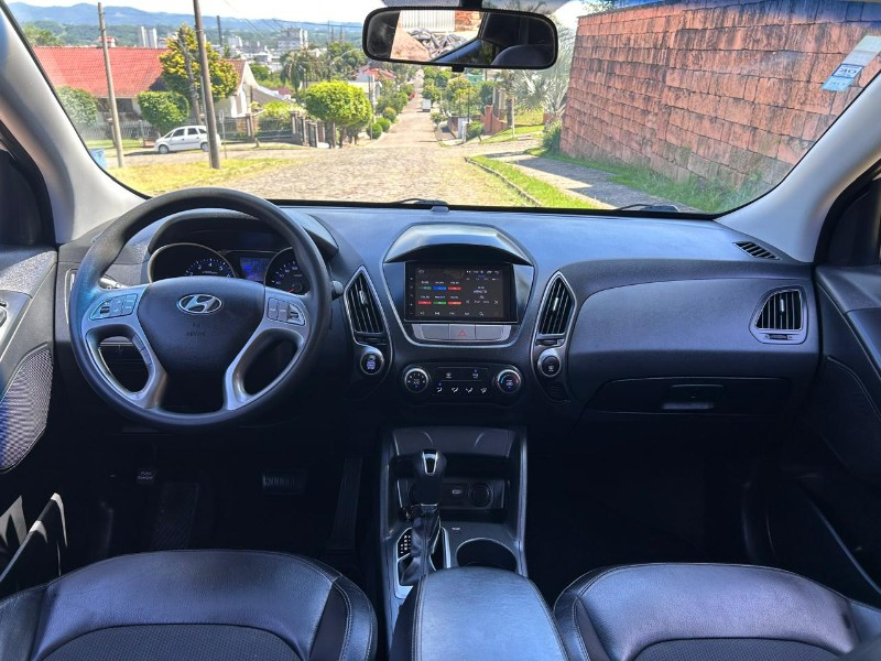 HYUNDAI IX35 2.0 16V 2WD FLEX AUT. 2017/2017 LS MULTIMARCAS VENÂNCIO AIRES / Carros no Vale