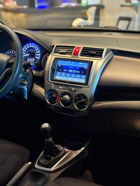 HONDA CITY DX 1.5 16V FLEX 2013/2013 JM AUTOMÓVEIS VENÂNCIO AIRES / Carros no Vale