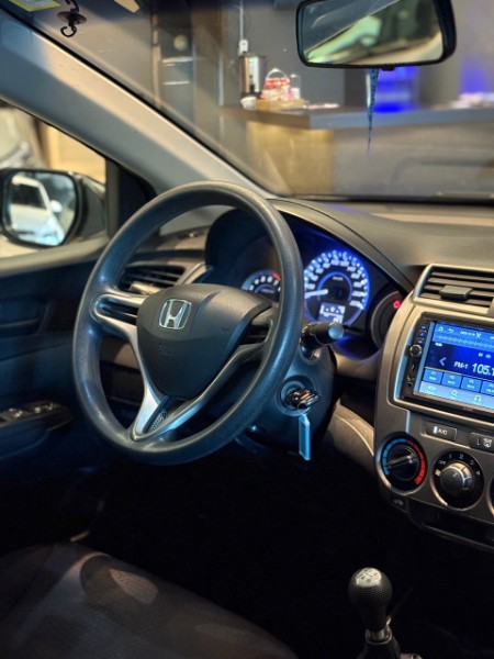 HONDA CITY DX 1.5 16V FLEX 2013/2013 JM AUTOMÓVEIS VENÂNCIO AIRES / Carros no Vale