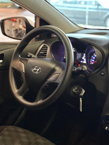 HYUNDAI HB20 C.STYLE/C.PLUS 1.6 FLEX 16V AUT. 2017/2017 JM AUTOMÓVEIS VENÂNCIO AIRES / Carros no Vale