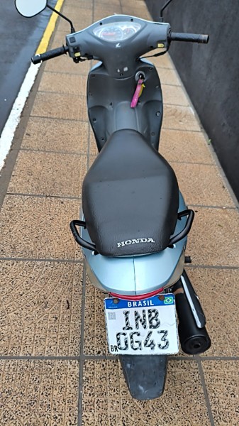 HONDA MOTOS BIZ 125 ES 2006/2006 ADRIANO VEÍCULOS CRUZEIRO DO SUL / Carros no Vale