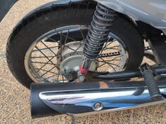 HONDA MOTOS BIZ 125 ES 2006/2006 ADRIANO VEÍCULOS CRUZEIRO DO SUL / Carros no Vale