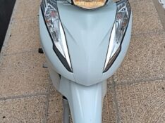 HONDA MOTOS BIZ 110I BRANCA 2023/2023 ADRIANO VEÍCULOS CRUZEIRO DO SUL / Carros no Vale
