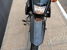 HONDA MOTOS BROS 2009/2009 ADRIANO VEÍCULOS CRUZEIRO DO SUL / Carros no Vale