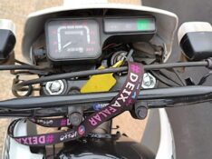 HONDA MOTOS BROS 2003/2003 ADRIANO VEÍCULOS CRUZEIRO DO SUL / Carros no Vale