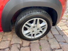 RENAULT KWID 1.0 12V SCE FLEX INTENSE MANUAL 2019/2019 ELY AUTOMÓVEIS LAJEADO / Carros no Vale