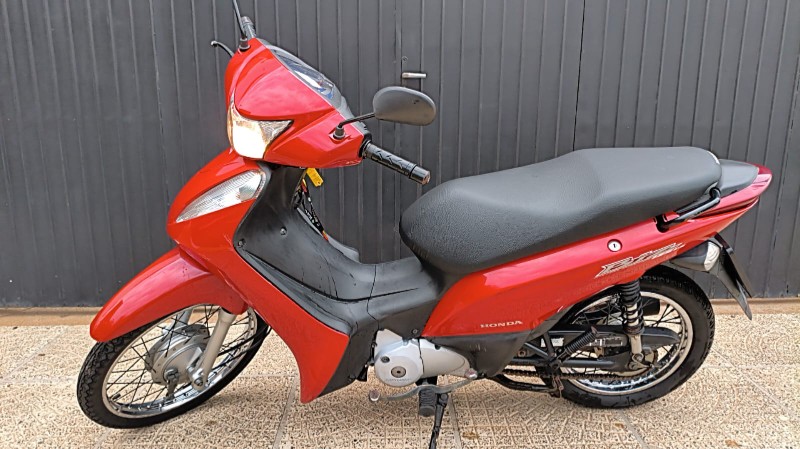 HONDA MOTOS BIZ 125 ES 2012/2012 ADRIANO VEÍCULOS CRUZEIRO DO SUL / Carros no Vale