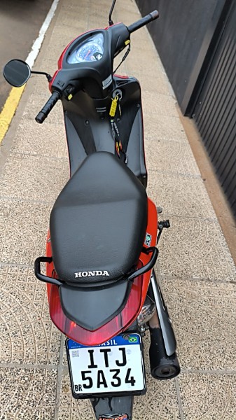 HONDA MOTOS BIZ 125 ES 2012/2012 ADRIANO VEÍCULOS CRUZEIRO DO SUL / Carros no Vale