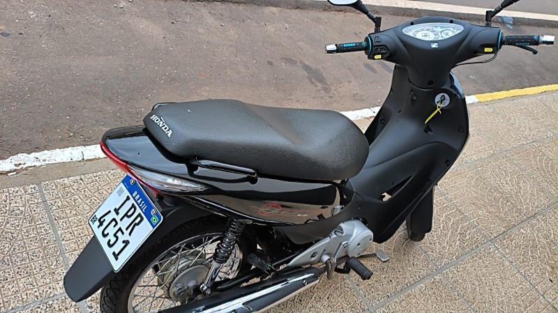 HONDA MOTOS BIZ 125 ES 2009/2009 ADRIANO VEÍCULOS CRUZEIRO DO SUL / Carros no Vale HONDA MOTOS BIZ 125 ES 2009/2009 ADRIANO VEÍCULOS CRUZEIRO DO SUL / Carros no Vale