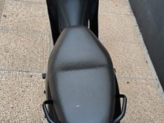 HONDA MOTOS BIZ 125 ES 2009/2009 ADRIANO VEÍCULOS CRUZEIRO DO SUL / Carros no Vale