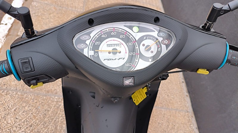 HONDA MOTOS BIZ 125 ES 2009/2009 ADRIANO VEÍCULOS CRUZEIRO DO SUL / Carros no Vale HONDA MOTOS BIZ 125 ES 2009/2009 ADRIANO VEÍCULOS CRUZEIRO DO SUL / Carros no Vale