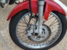 YAMAHA YBR 125-ED 2004/2005 ADRIANO VEÍCULOS CRUZEIRO DO SUL / Carros no Vale