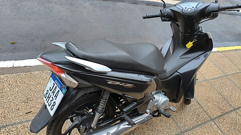HONDA MOTOS BIZ 125 ES 2020/2020 ADRIANO VEÍCULOS CRUZEIRO DO SUL / Carros no Vale HONDA MOTOS BIZ 125 ES 2020/2020 ADRIANO VEÍCULOS CRUZEIRO DO SUL / Carros no Vale