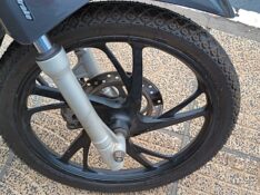 HONDA MOTOS BIZ 125 ES 2020/2020 ADRIANO VEÍCULOS CRUZEIRO DO SUL / Carros no Vale