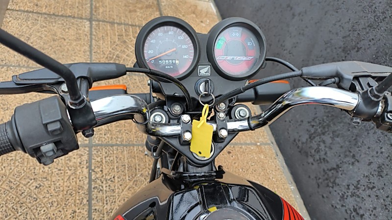 HONDA MOTOS FAN 125 KS 2013/2013 ADRIANO VEÍCULOS CRUZEIRO DO SUL / Carros no Vale