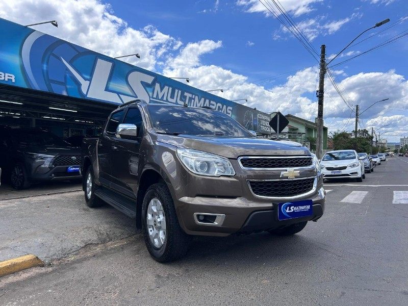 CHEVROLET S10 PICK-UP LTZ 2.4 F.POWER 4X2 CD 2013/2013 LS MULTIMARCAS VENÂNCIO AIRES / Carros no Vale