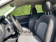 NISSAN VERSA SV 1.6 2019/2020 ESTAÇÃO DO CARRO ESTRELA / Carros no Vale