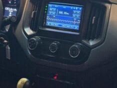 CHEVROLET S10 2.8 16V TURBO DIESEL LS CD 4X4 MANUAL 2016/2017 JM AUTOMÓVEIS VENÂNCIO AIRES / Carros no Vale