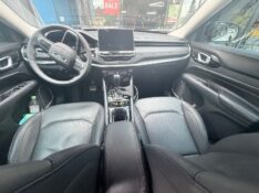 JEEP COMPASS 2.0 16V DIESEL LIMITED 4X4 AUTOMÁTICO 2024/2024 ELY AUTOMÓVEIS LAJEADO / Carros no Vale