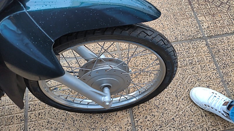 HONDA MOTOS C100 BIZ ES 2003/2004 ADRIANO VEÍCULOS CRUZEIRO DO SUL / Carros no Vale HONDA MOTOS C100 BIZ ES 2003/2004 ADRIANO VEÍCULOS CRUZEIRO DO SUL / Carros no Vale