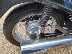 HONDA MOTOS C100 BIZ ES 2003/2004 ADRIANO VEÍCULOS CRUZEIRO DO SUL / Carros no Vale