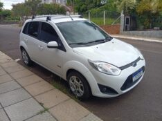 FORD FIESTA 1.6 FLEX 2012/2013 ALTERNATIVA VEÍCULOS LAJEADO / Carros no Vale