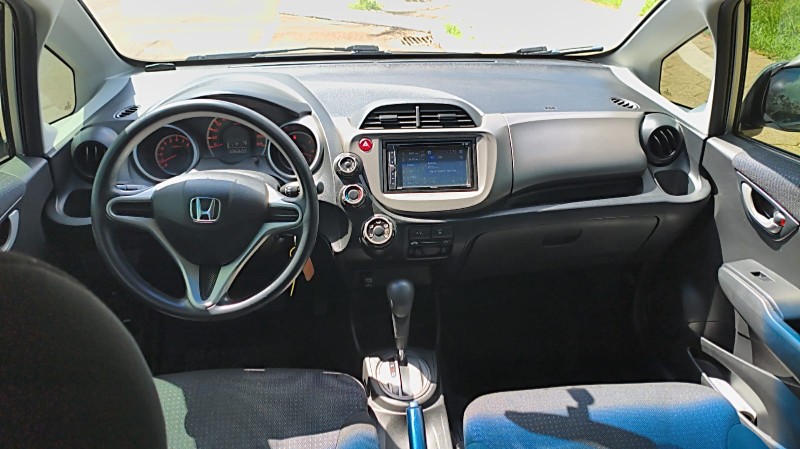 HONDA FIT 1.4 LXL 16V FLEX 4P AUT 2011/2011 ADRIANO VEÍCULOS CRUZEIRO DO SUL / Carros no Vale