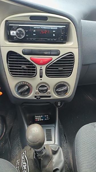 FIAT PALIO 1.0 MPI 8V FIRE 2006/2007 ADRIANO VEÍCULOS CRUZEIRO DO SUL / Carros no Vale