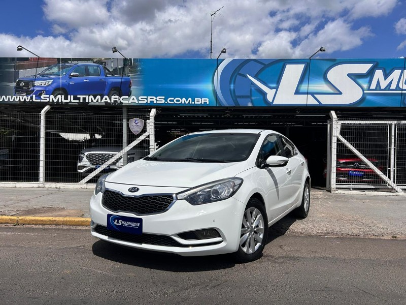 KIA CERATO 1.6 16V FLEX AUT. 2014/2014 LS MULTIMARCAS VENÂNCIO AIRES / Carros no Vale