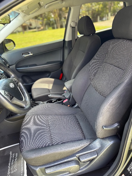 HYUNDAI I30 2.0 16V 145CV 5P MEC. /2012 NEURI VEÍCULOS LAJEADO / Carros no Vale