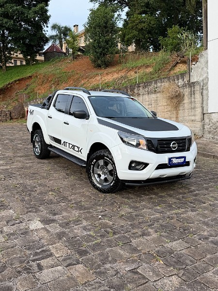 NISSAN FRONTIER 2.3 16V TURBO DIESEL ATTACK CD 4X4 AUTOMÁTICO 2019/2019 BOSCO AUTOMÓVEIS GUAPORÉ / Carros no Vale