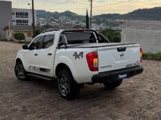 NISSAN FRONTIER 2.3 16V TURBO DIESEL ATTACK CD 4X4 AUTOMÁTICO 2019/2019 BOSCO AUTOMÓVEIS GUAPORÉ / Carros no Vale