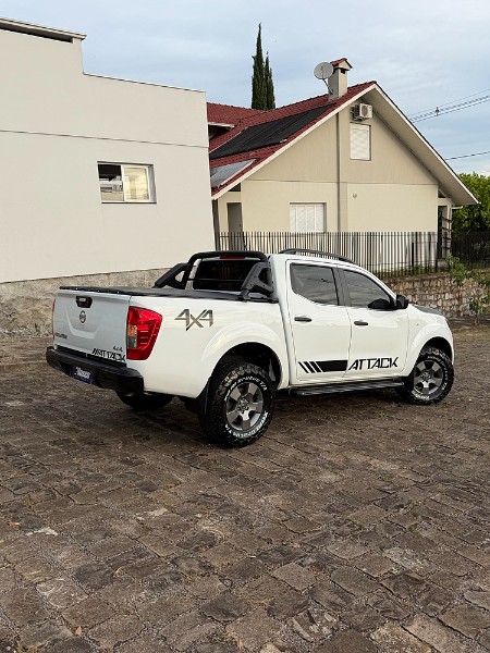 NISSAN FRONTIER 2.3 16V TURBO DIESEL ATTACK CD 4X4 AUTOMÁTICO 2019/2019 BOSCO AUTOMÓVEIS GUAPORÉ / Carros no Vale