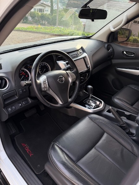NISSAN FRONTIER 2.3 16V TURBO DIESEL ATTACK CD 4X4 AUTOMÁTICO 2019/2019 BOSCO AUTOMÓVEIS GUAPORÉ / Carros no Vale