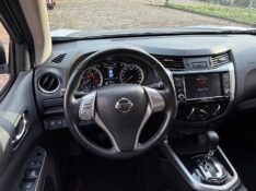 NISSAN FRONTIER 2.3 16V TURBO DIESEL ATTACK CD 4X4 AUTOMÁTICO 2019/2019 BOSCO AUTOMÓVEIS GUAPORÉ / Carros no Vale