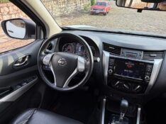 NISSAN FRONTIER 2.3 16V TURBO DIESEL ATTACK CD 4X4 AUTOMÁTICO 2019/2019 BOSCO AUTOMÓVEIS GUAPORÉ / Carros no Vale