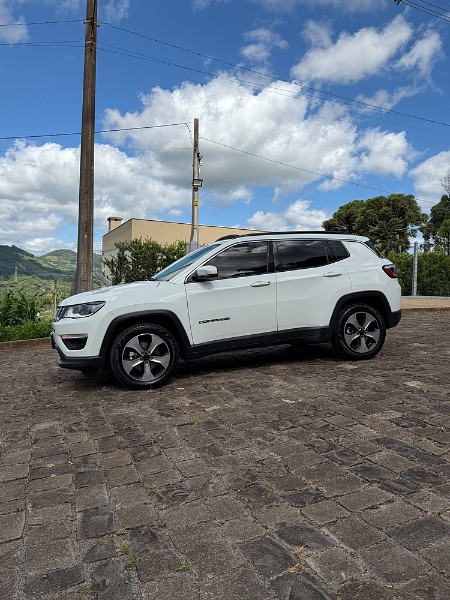 JEEP COMPASS 2.0 16V FLEX LONGITUDE AUTOMÁTICO 2017/2017 BOSCO AUTOMÓVEIS GUAPORÉ / Carros no Vale