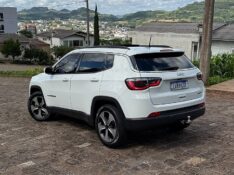 JEEP COMPASS 2.0 16V FLEX LONGITUDE AUTOMÁTICO 2017/2017 BOSCO AUTOMÓVEIS GUAPORÉ / Carros no Vale
