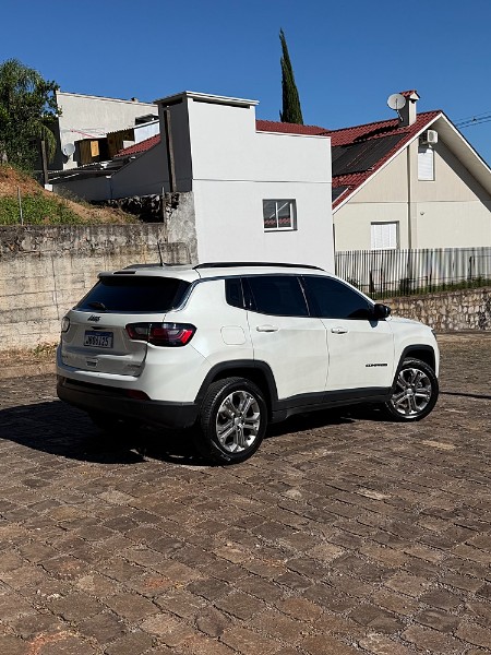 JEEP COMPASS 1.3 LONGITUDE T270 AT6 4X2 TURBO 2022 2022/2023 BOSCO AUTOMÓVEIS GUAPORÉ / Carros no Vale