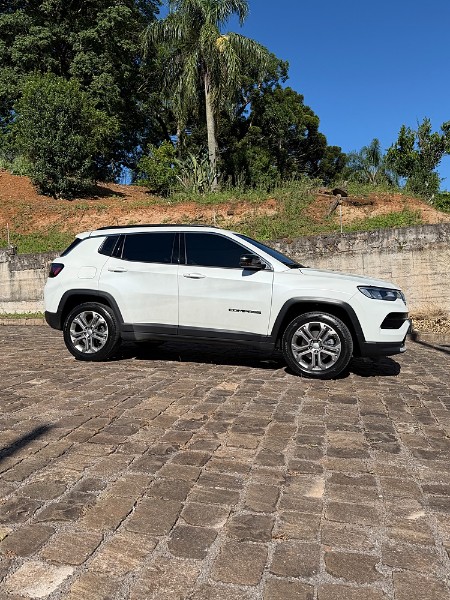 JEEP COMPASS 1.3 LONGITUDE T270 AT6 4X2 TURBO 2022 2022/2023 BOSCO AUTOMÓVEIS GUAPORÉ / Carros no Vale